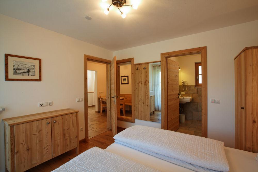 Refugium Laflu Apartments Corvara In Badia Eksteriør billede