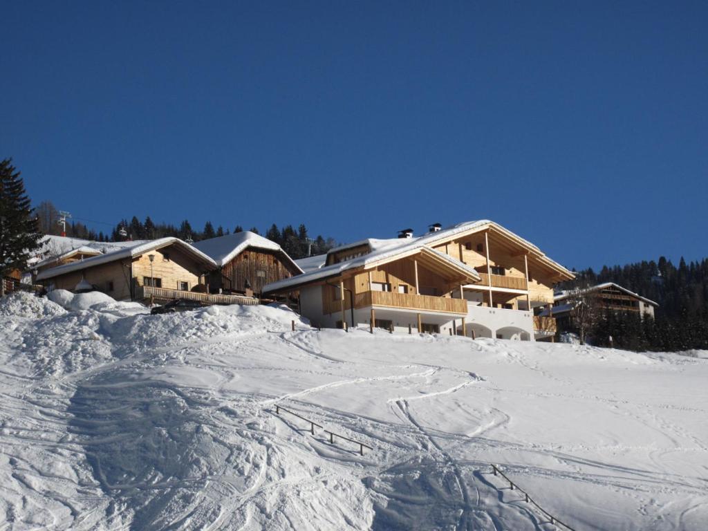 Refugium Laflu Apartments Corvara In Badia Eksteriør billede